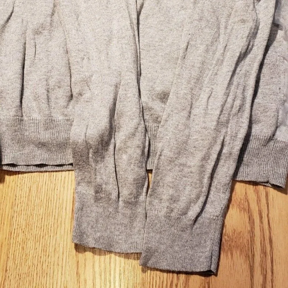 Lauren Conrad Women's Sweater  Size: Medium